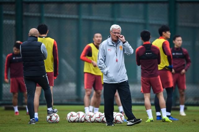 伯纳乌大捷：皇马4-0击溃马拉加连胜三场